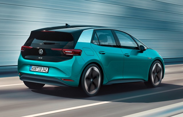duoi xe o to dien Volkswagen ID.3 - Top 10 mẫu xe ô tô điện tốt nhất năm 2022